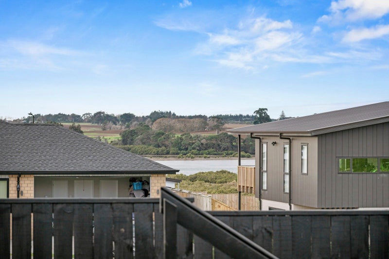 42 Opouatu Avenue, Glenbrook, Glenbrook - Carousel 31