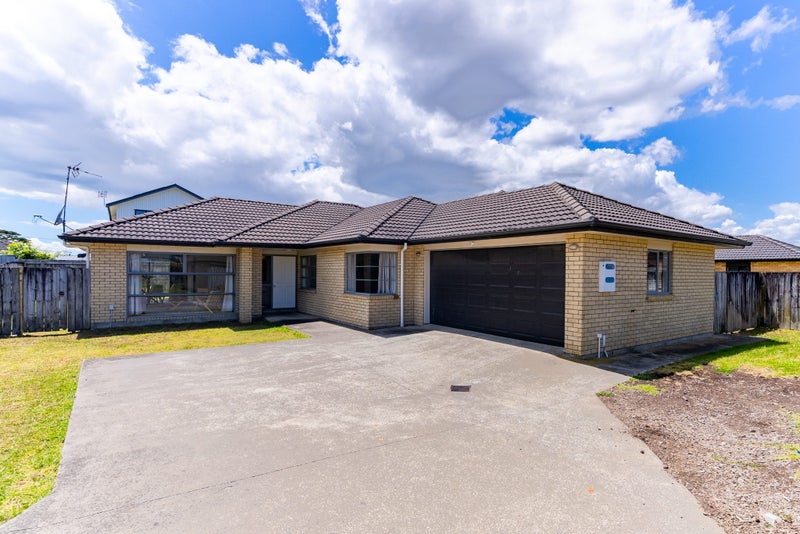 19 Jury Place, Favona, Auckland - Carousel 1