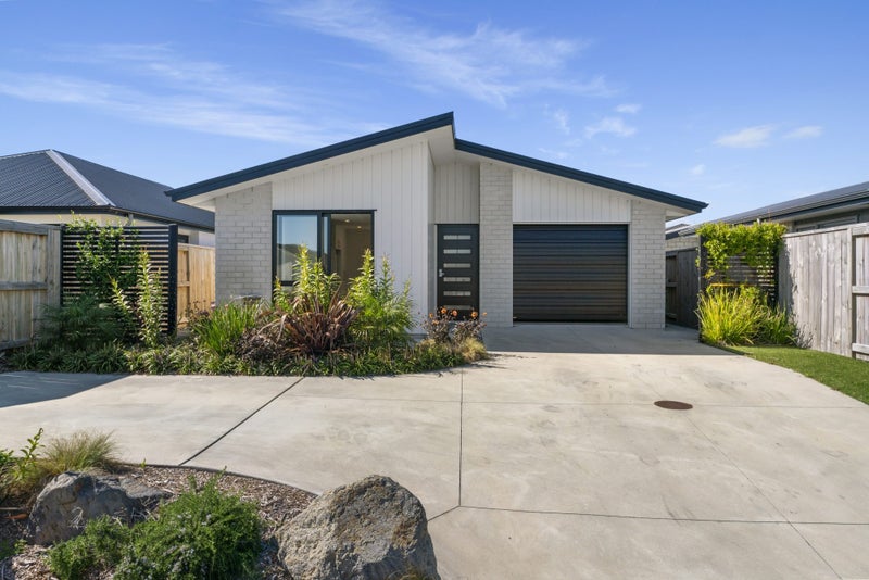 20 Stevenson Drive, Papamoa - Carousel 17