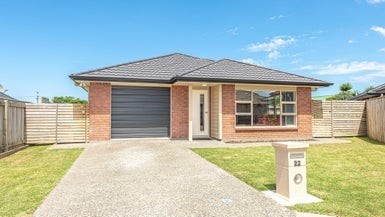 22 Leicester Place, Springvale, Whanganui - Carousel 1