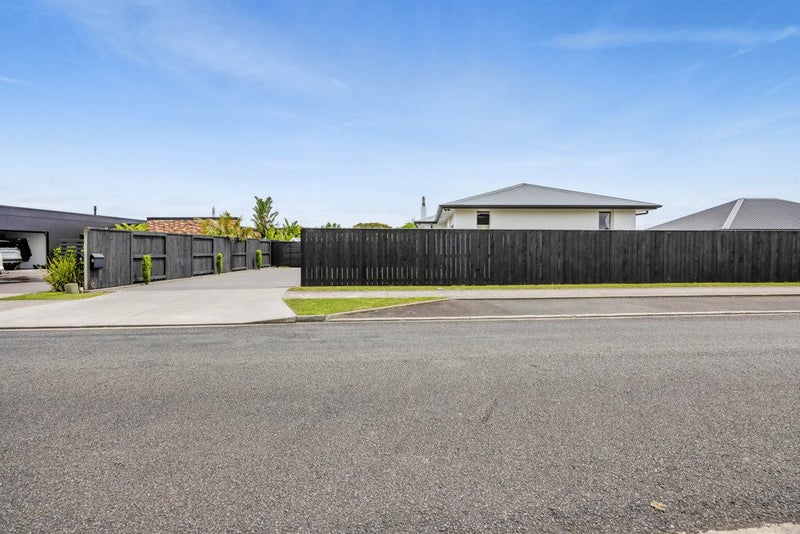 5 Longstaff Drive, Bell Block, New Plymouth - Carousel 30