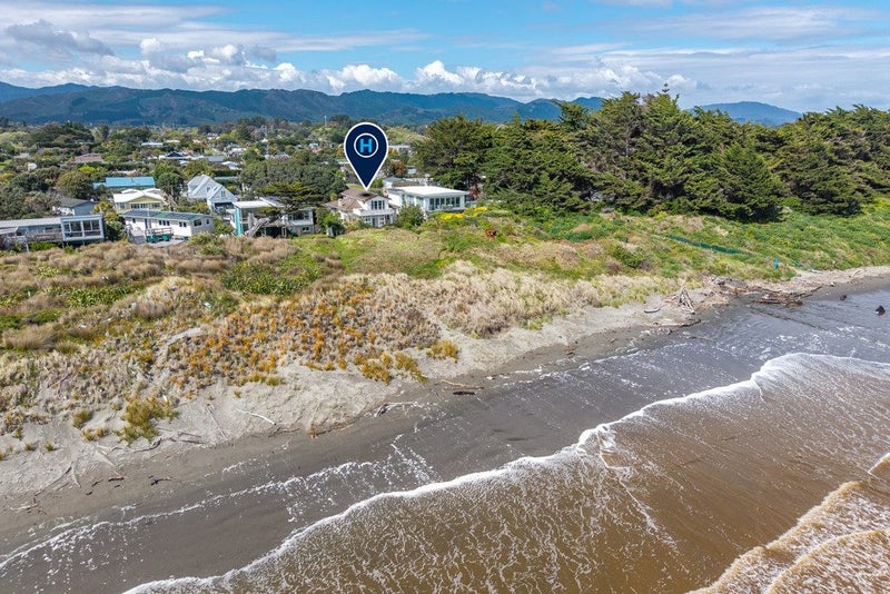 23 Tutere Street, Waikanae Beach, Waikanae - Carousel 2