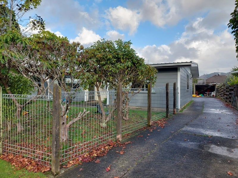 5 Bonnie Glen Crescent, Ebdentown, Upper Hutt - Carousel 11