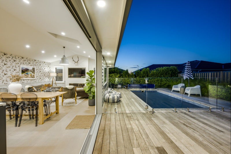 11 Arrow Place, Te Awa, Napier - Carousel 1