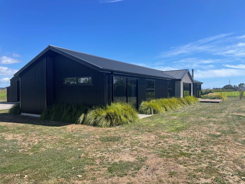 450 Waitara Road, Huirangi, New Plymouth - Carousel 2