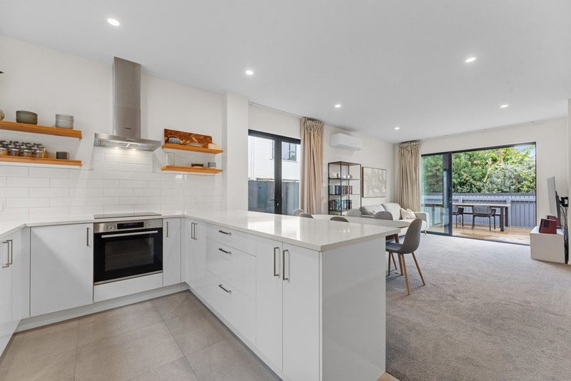 3F Ayr Road, Pakuranga, Auckland - Carousel 2