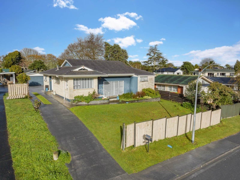 21 Hanover Place, Pahurehure, Papakura - Carousel 1