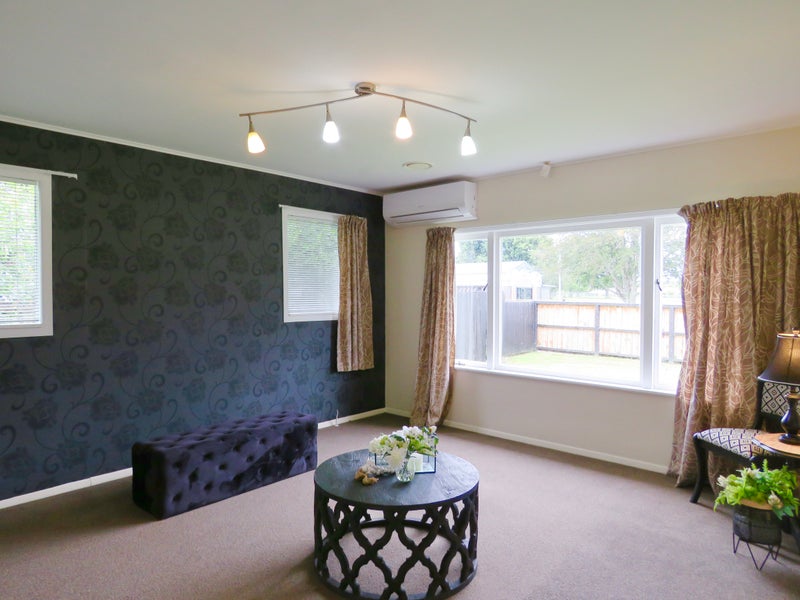 233 Clarkin Road, Fairfield, Hamilton - Carousel 2