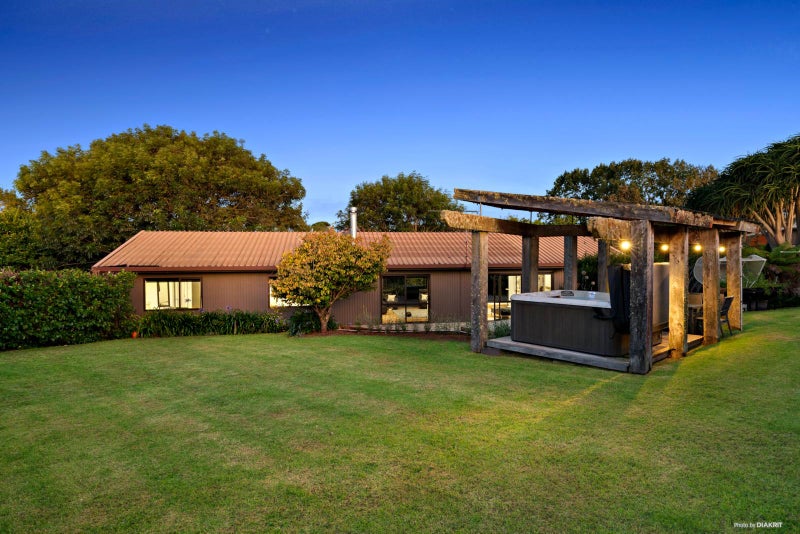 150 Gearon Road, Waiuku - Carousel 1