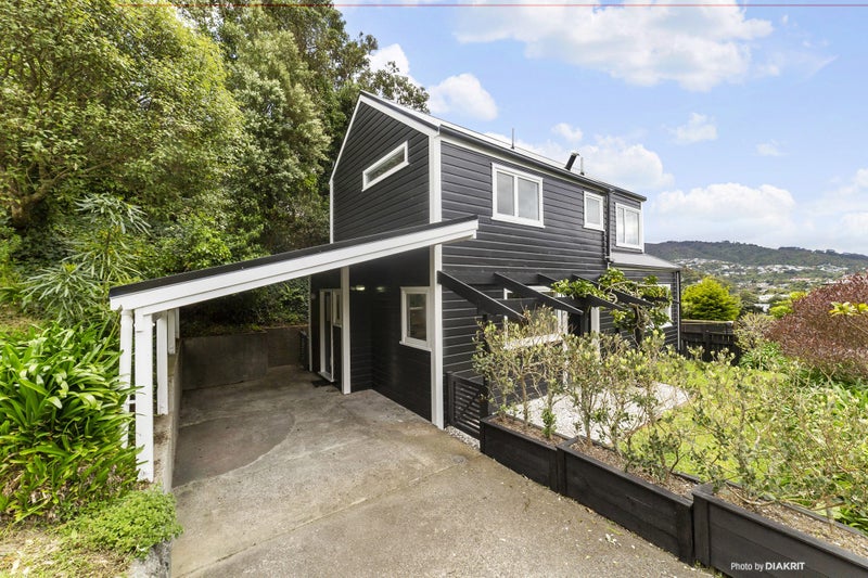 10 Chartwell Drive, Crofton Downs, Wellington - Carousel 2