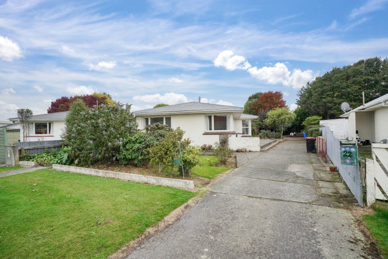 22 Glengarry Crescent, Glengarry, Invercargill - Carousel 1
