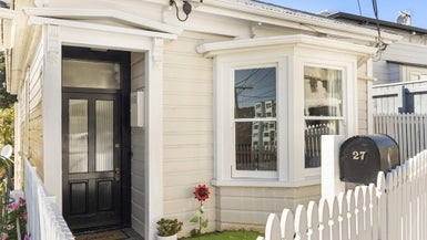 27 Nairn Street, Mount Cook, Wellington - Carousel 1