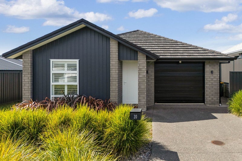 20 Pioneer Crescent, Omokoroa, Omokoroa - Carousel 1