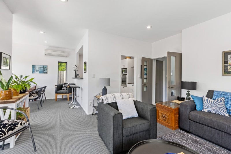 37 Berry Street, St Albans, Christchurch - Carousel 2