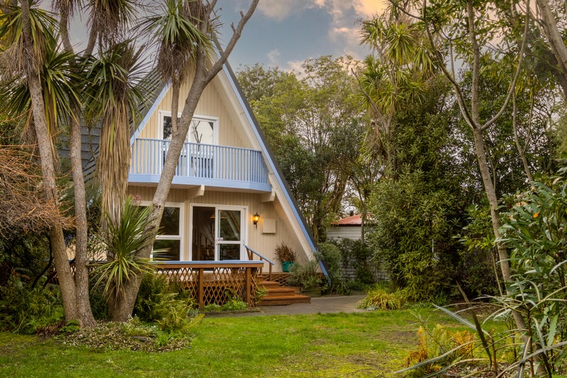 116 Pages Road, Wainoni, Christchurch - Carousel 1