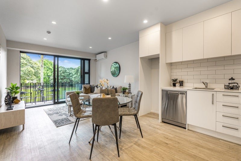 105/7C Hinaki Street, Point England, Auckland - Carousel 1