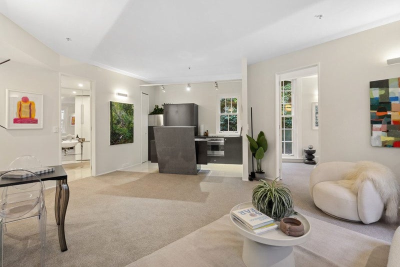 1A/3 Plimmers Steps, Wellington Central, Wellington - Carousel 2