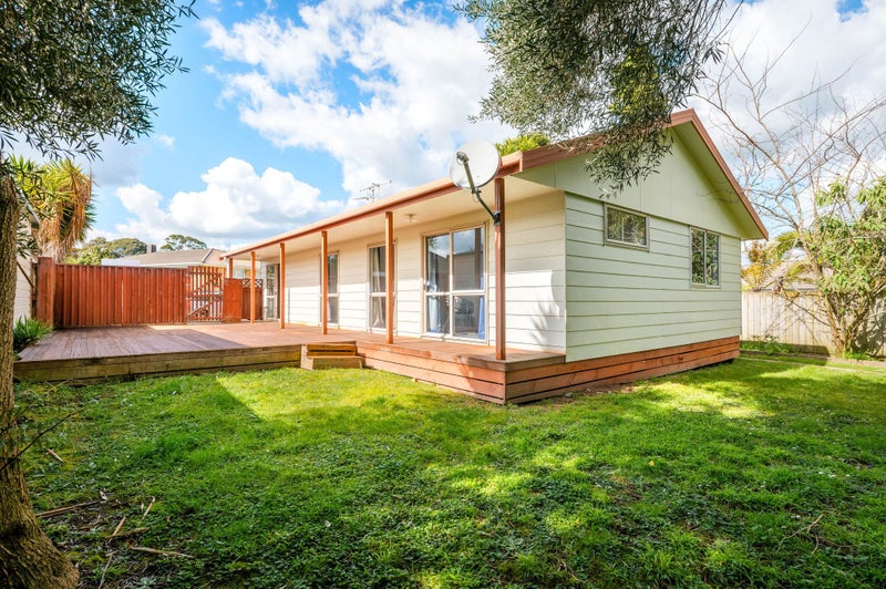 5A Dowding Street, Melville, Hamilton - Carousel 1