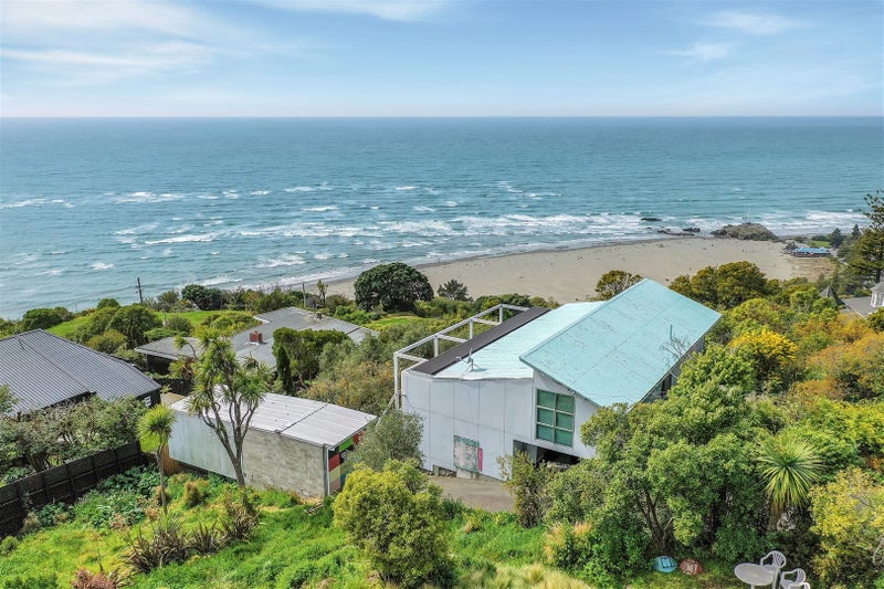 16 Tuawera Terrace, Clifton, Christchurch - Carousel 1
