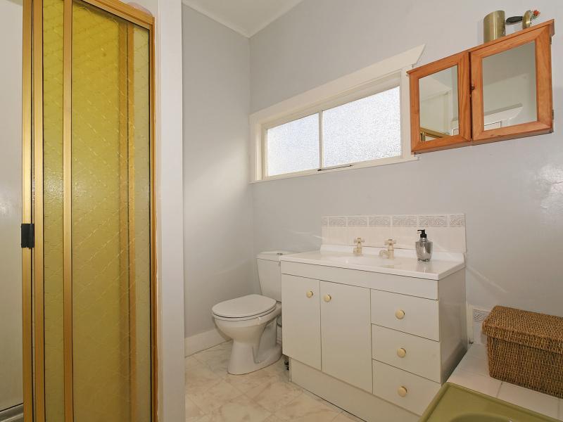 11 Junction Street, Fairfield, Lower Hutt - Carousel 17