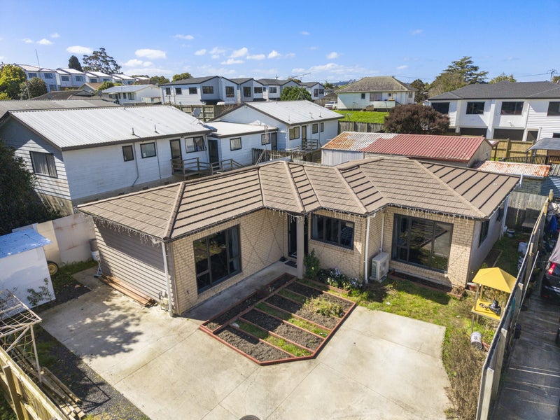 31B Mahia Road, Manurewa, Auckland - Carousel 1