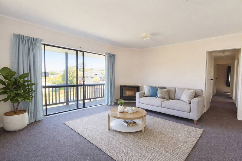 54 Conclusion Street, Ascot Park, Porirua - Carousel 2