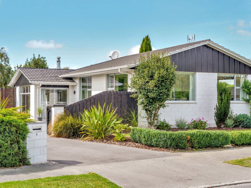 6 Freebairn Street, Redwood, Christchurch - Carousel 1