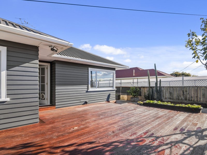 64 Songer Street, Stoke, Nelson - Carousel 2