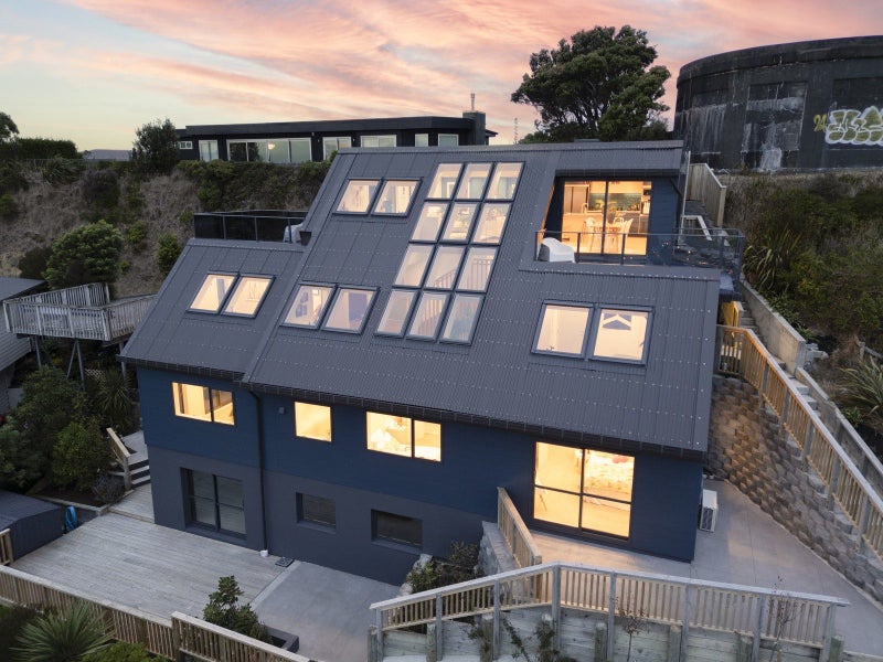 83D Seatoun Heights Road, Seatoun, Wellington - Carousel 2