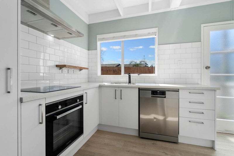 3/23 Tahi Terrace, Glen Eden, Auckland - Carousel 1