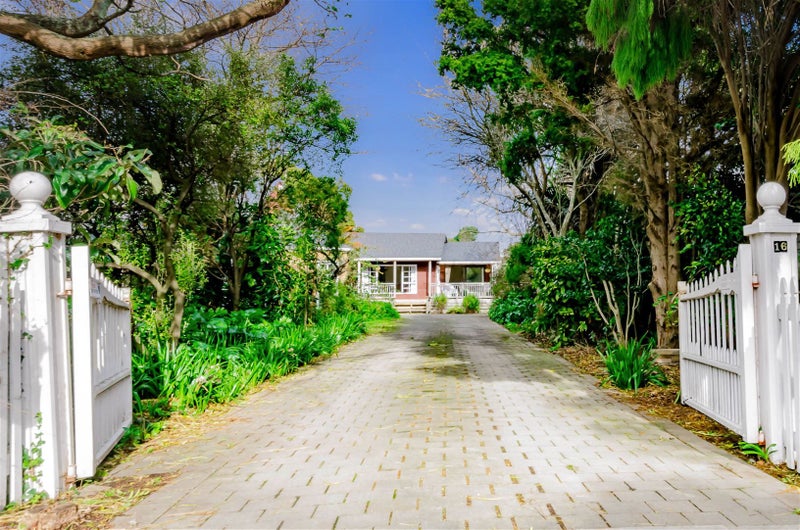 16B Wedgewood Grove, Raumati Beach, Paraparaumu - Carousel 23