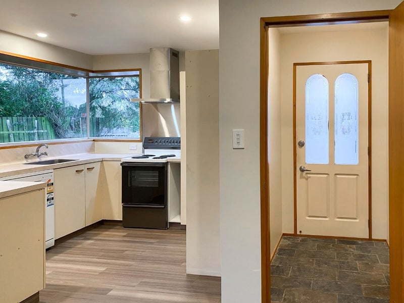 1/295 Greers Road, Bishopdale, Christchurch - Carousel 2