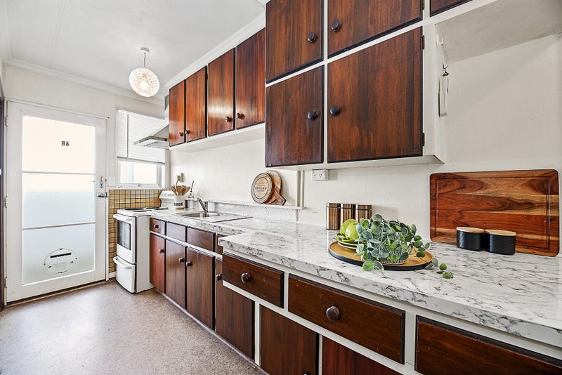 6B GLENROY CRES, Springlands, BLENHEIM - Carousel 2