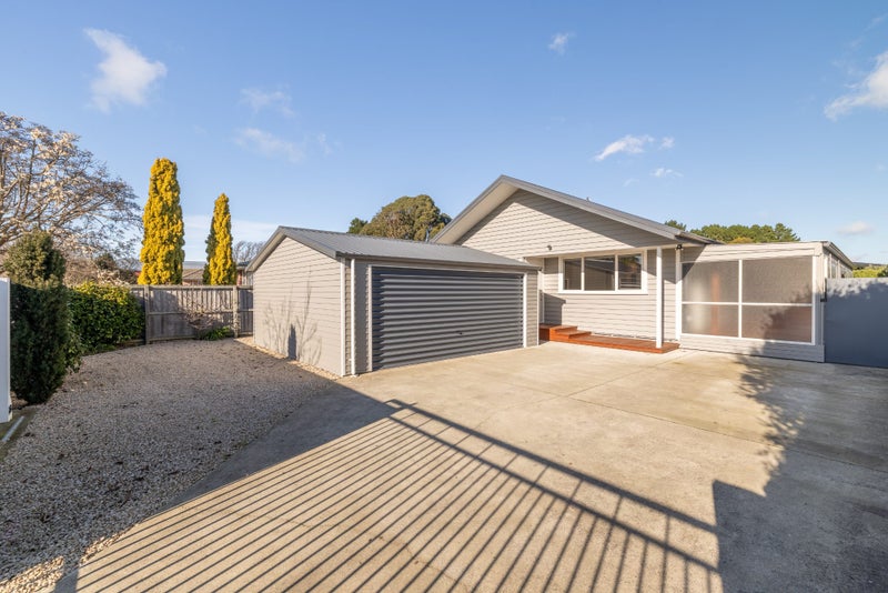 100 Bickerton Street, Wainoni, Christchurch - Carousel 2