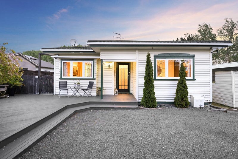 135 Rimu Street, Maeroa, Hamilton - Carousel 1