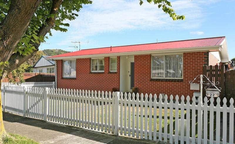 1/22 Percy Cameron Street, Avalon, Lower Hutt - Carousel 1
