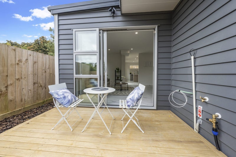 2 Sunset Road, Unsworth Heights, Auckland - Carousel 2