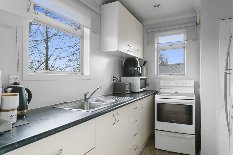 7 Kōnini Street, Taupō - Carousel 1