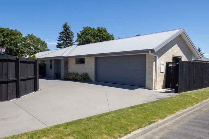 22 Elmwood Grove, Tinwald, Ashburton - Carousel 2