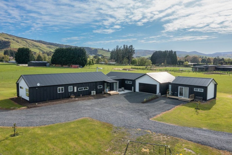165 Tirohanga Road, North Taieri - Carousel 44