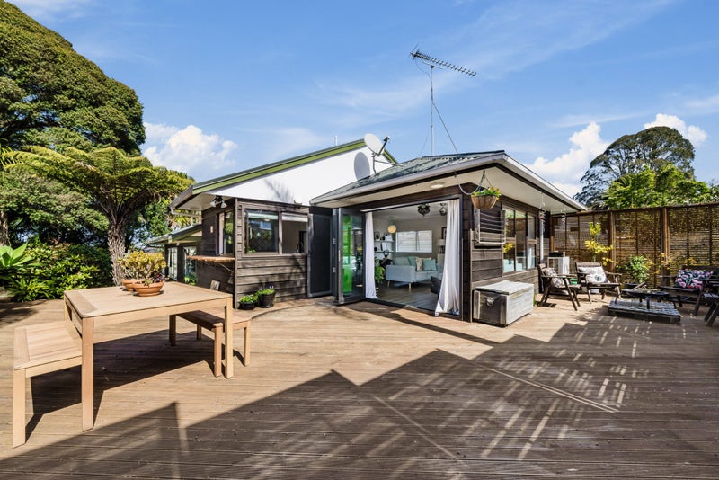 4/24 Abraham Place, St Johns, Auckland - Carousel 1