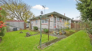 4/41 Lyndon Street, Riccarton, Christchurch - Carousel 1