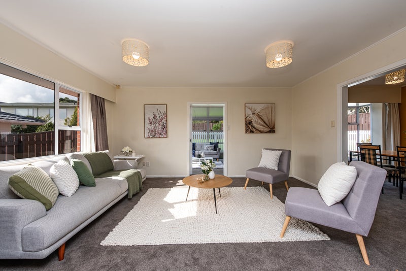 18 Oswald Crescent, Paparangi, Wellington - Carousel 2