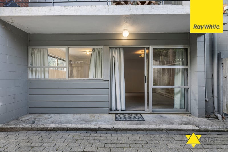 23A Western Springs Road, Morningside, Auckland - Carousel 1