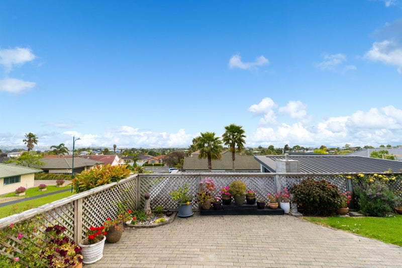 1 Sandhurst Rise, Henderson, Auckland - Carousel 36