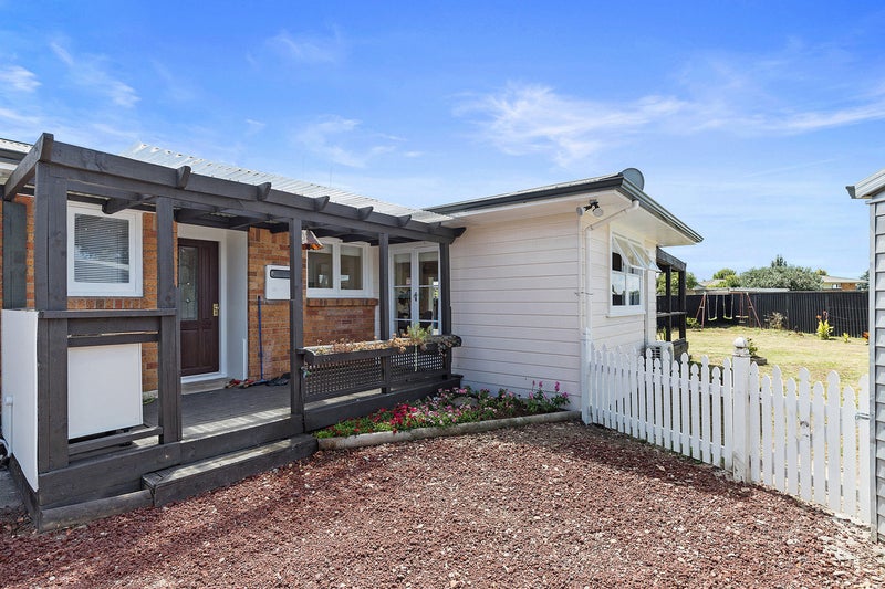 6 Sundown Crescent, Melville, Hamilton - Carousel 2