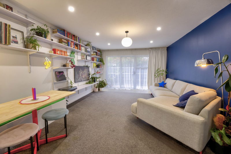 2/441 Armagh Street, Linwood, Christchurch - Carousel 1