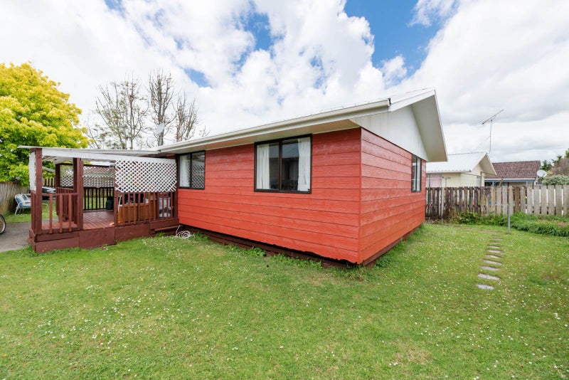 23A Secretariat Place, Randwick Park, Auckland - Carousel 2