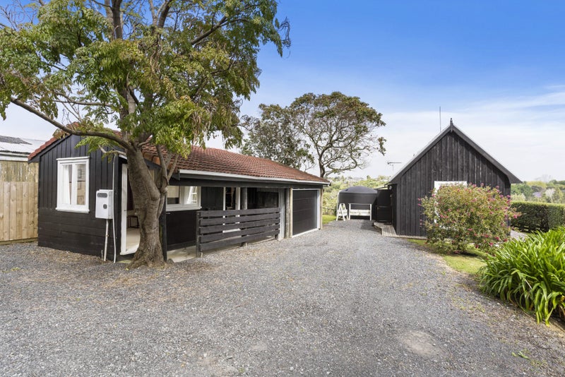 367 Whitford Road, Howick - Carousel 2