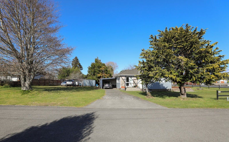 2 Ngareta Road, Mourea, Rotorua - Carousel 1